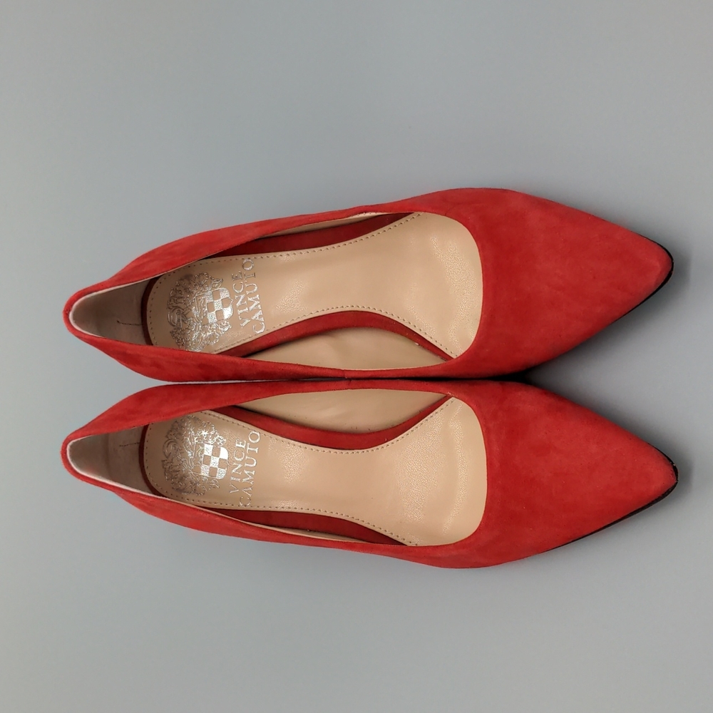 Vince Camuto Red Suede Heel 6M